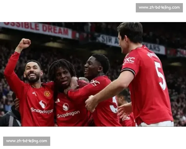 多古：曼联庞大球迷群体下的成长法则